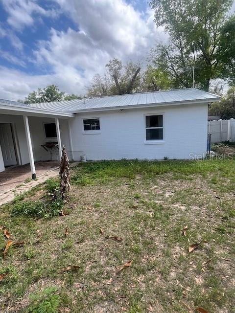 Image 15 of 17 For 1021 Sun Country Court