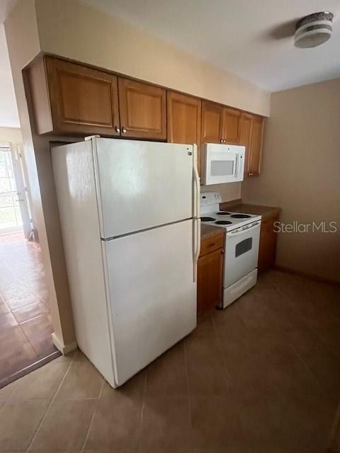 Image 9 of 17 For 1021 Sun Country Court