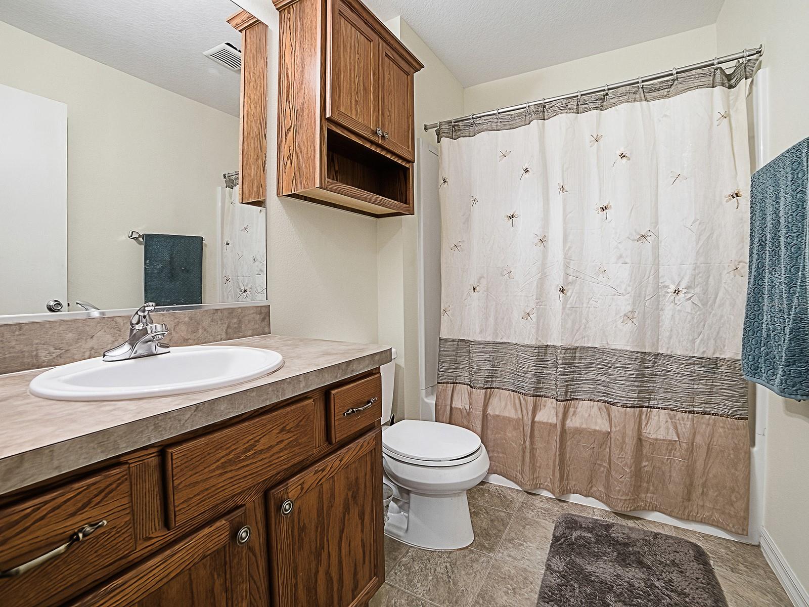 Image 21 of 37 For 258 Arbella Loop