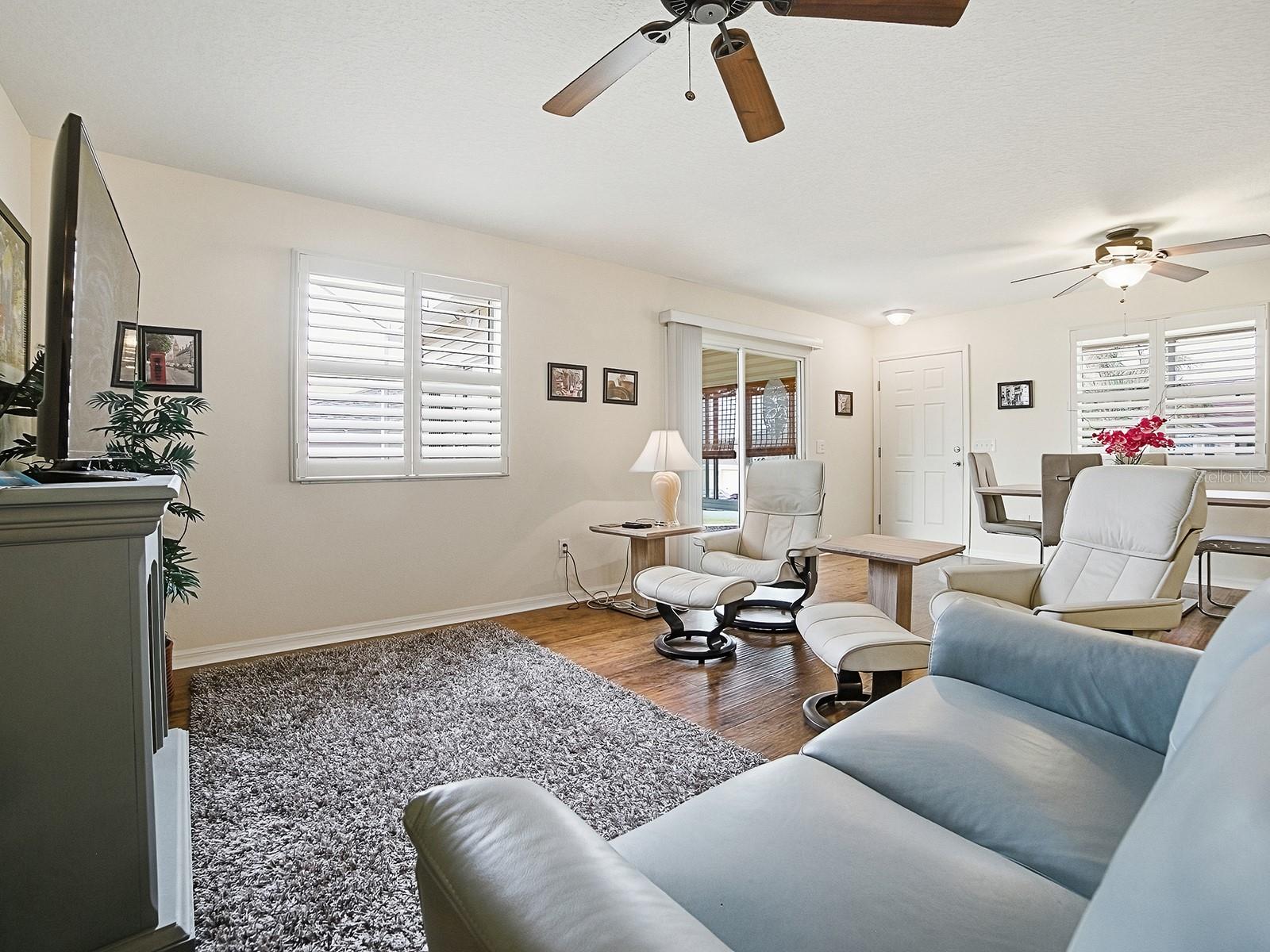 Image 8 of 37 For 258 Arbella Loop