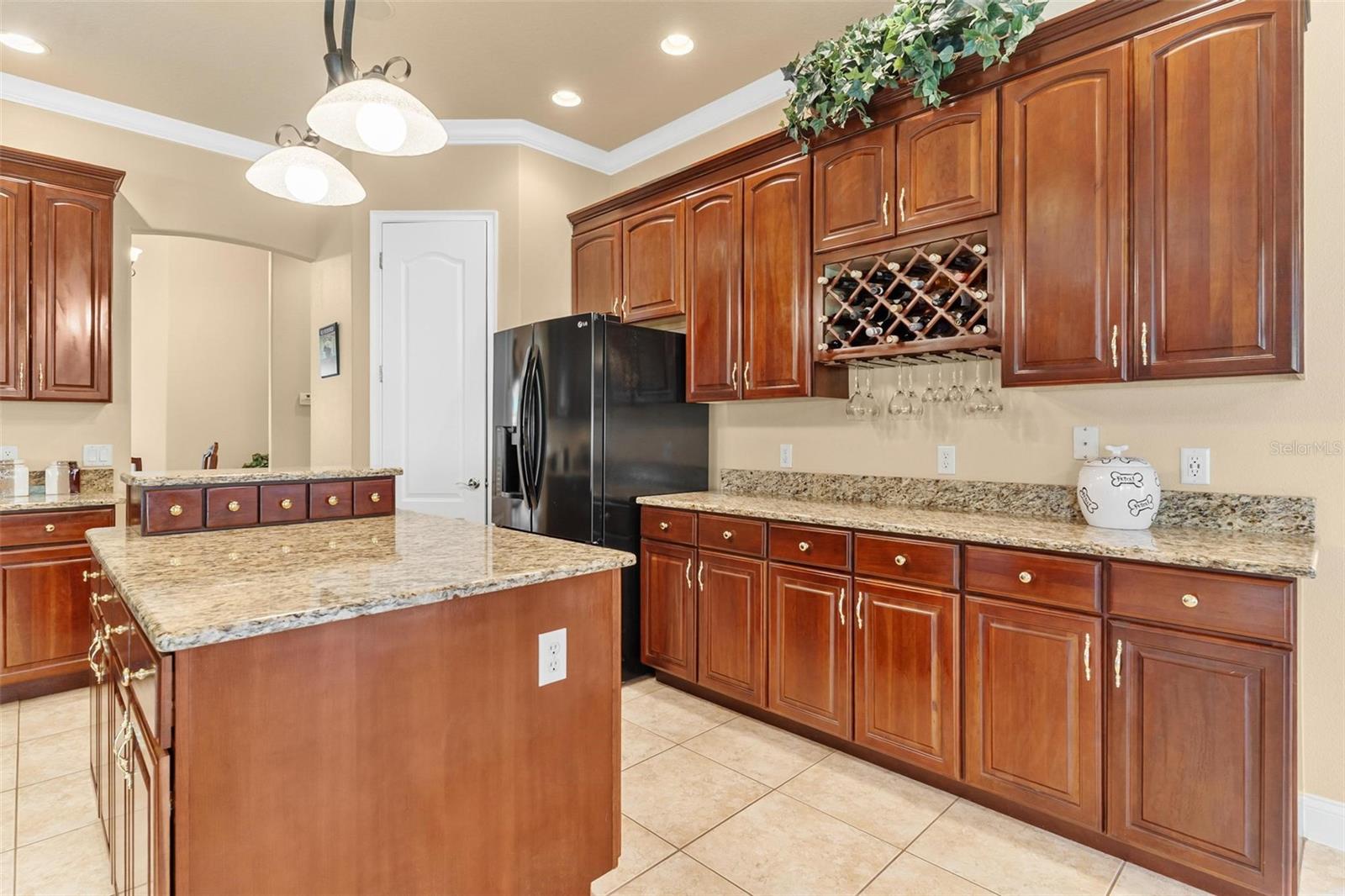 Image 16 of 54 For 6053 Spinnaker Loop