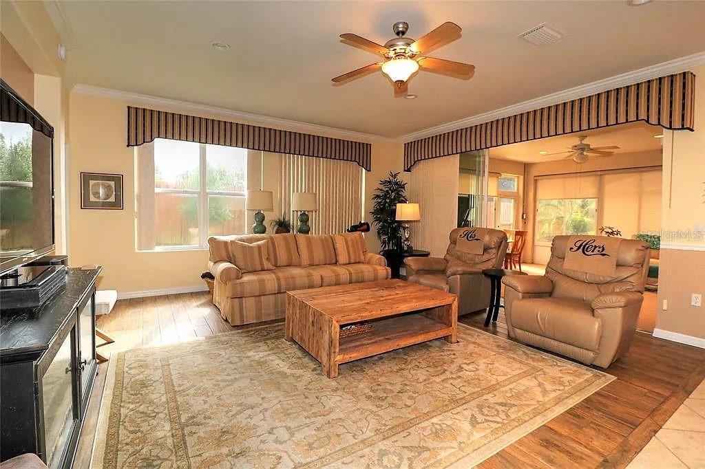 Image 13 of 61 For 9255 120th Loop