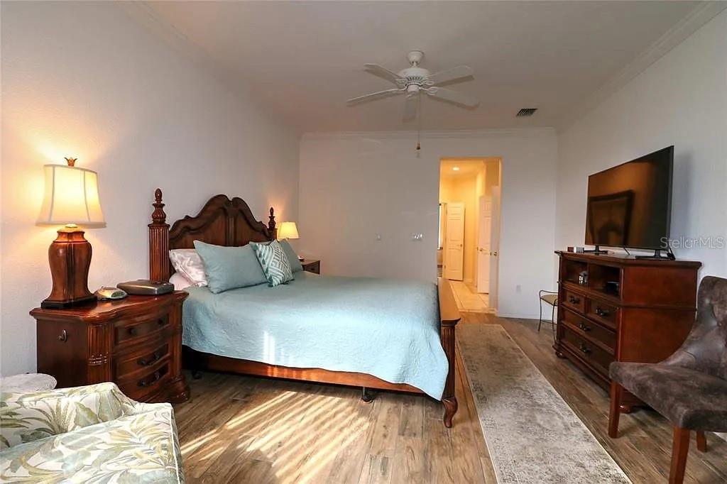 Image 19 of 61 For 9255 120th Loop