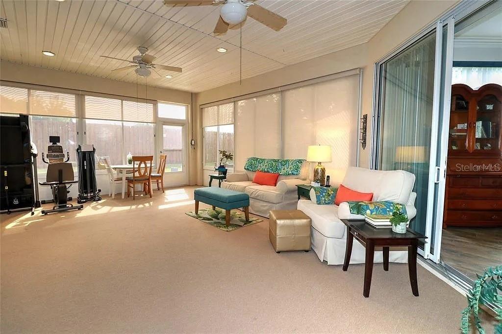 Image 28 of 61 For 9255 120th Loop