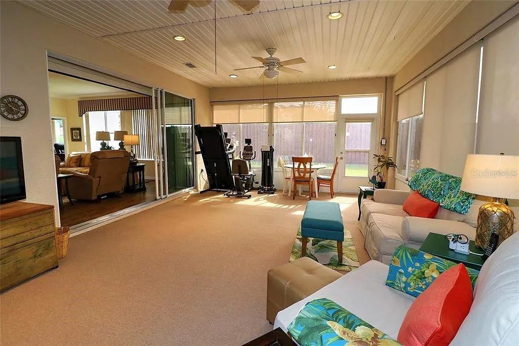 Image 29 of 61 For 9255 120th Loop