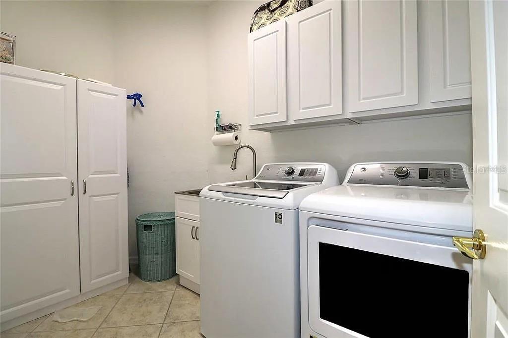 Image 31 of 61 For 9255 120th Loop