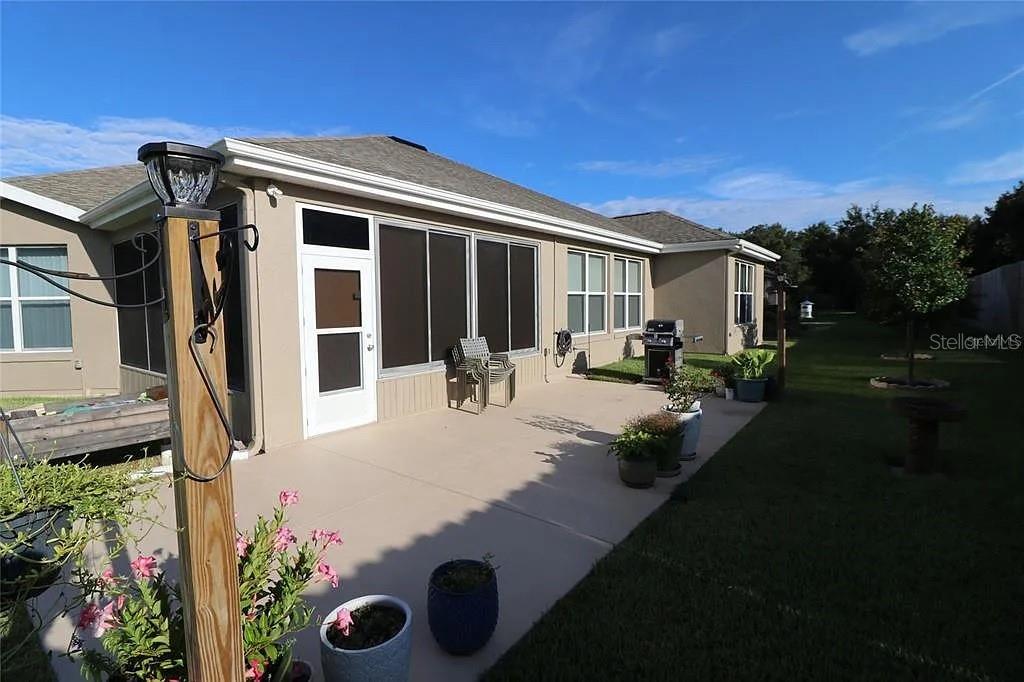 Image 32 of 61 For 9255 120th Loop