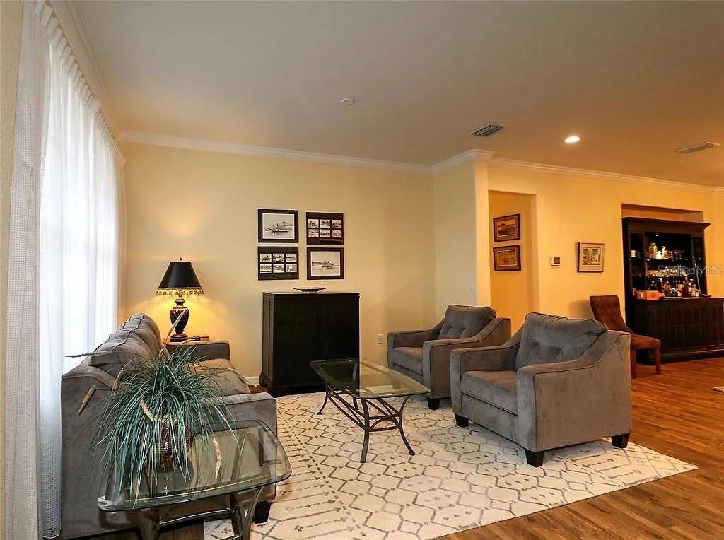 Image 4 of 61 For 9255 120th Loop