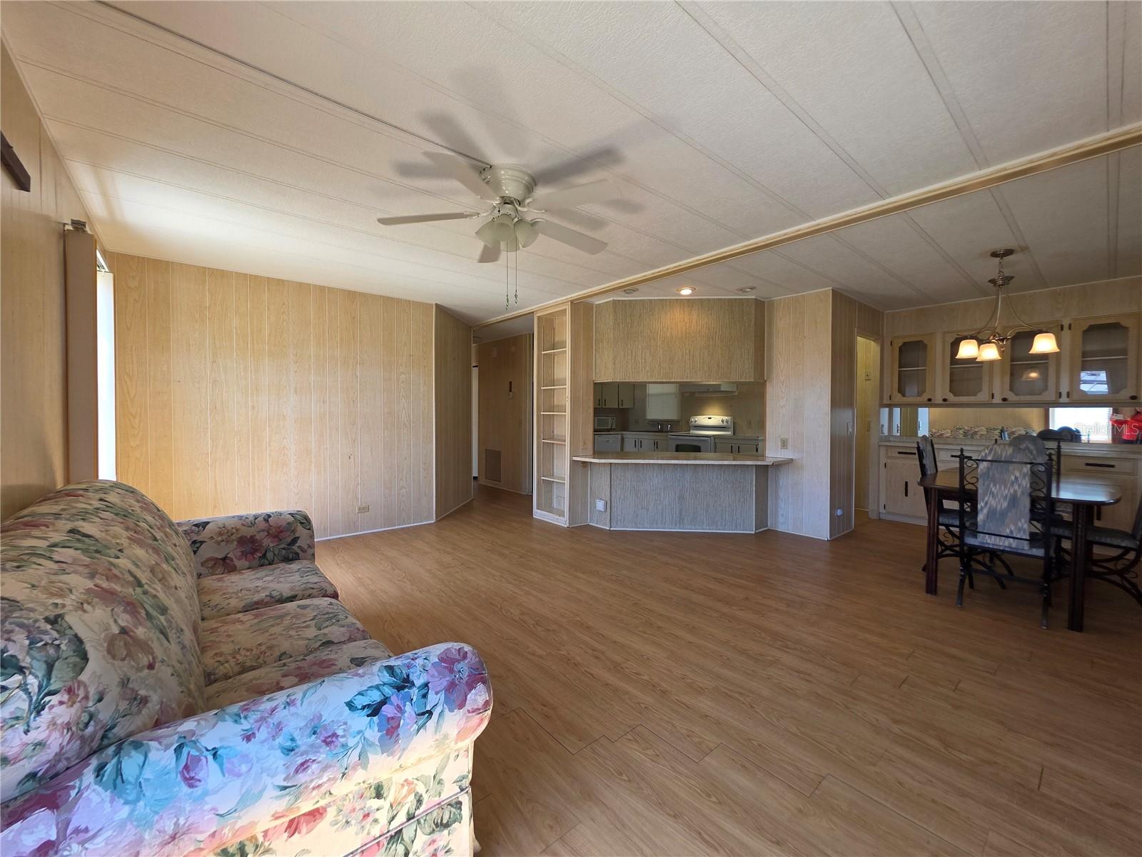 Image 15 of 41 For 1227 Nassau Circle