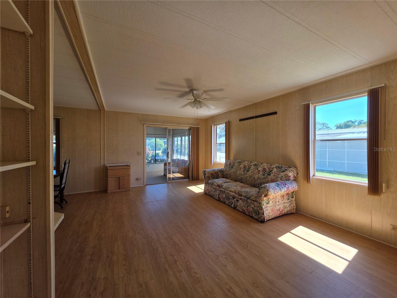 Image 16 of 41 For 1227 Nassau Circle