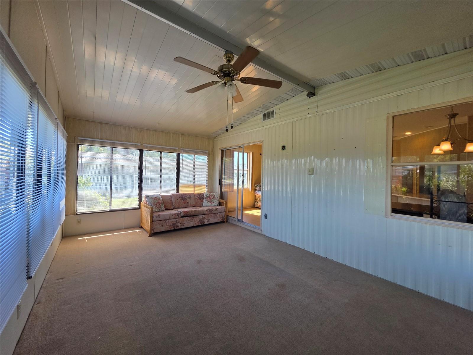 Image 20 of 41 For 1227 Nassau Circle