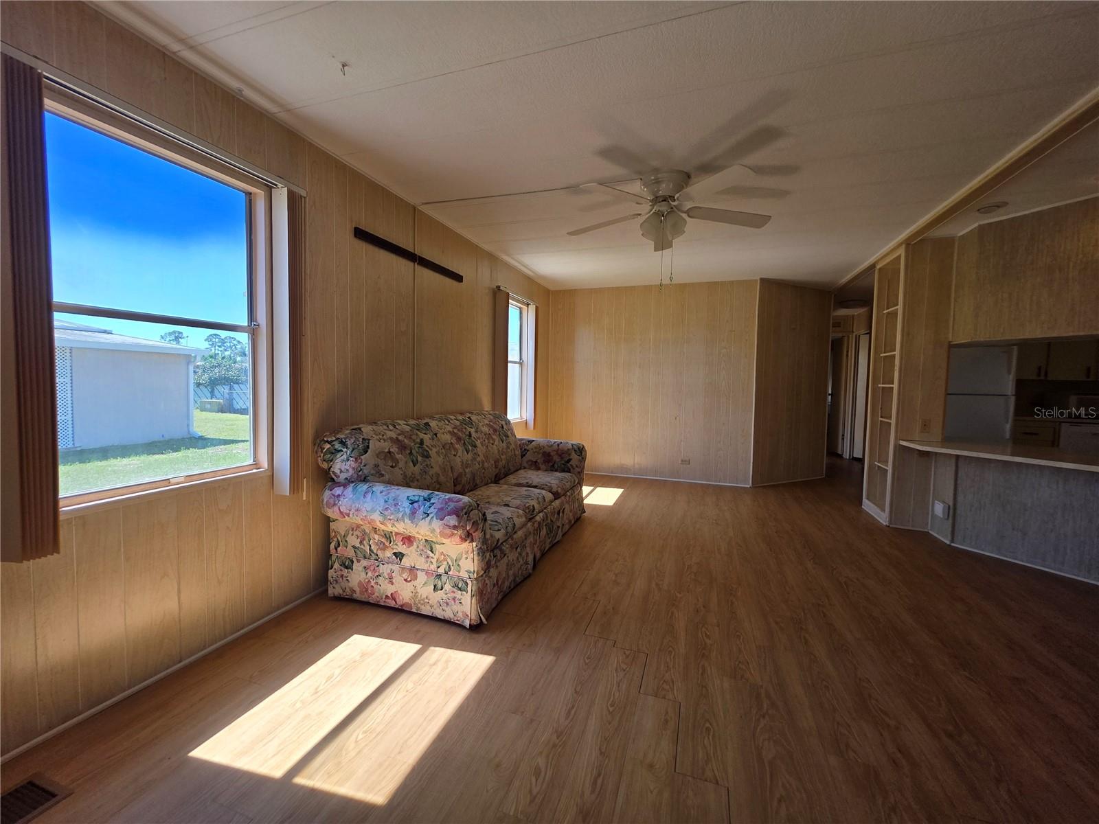 Image 22 of 41 For 1227 Nassau Circle