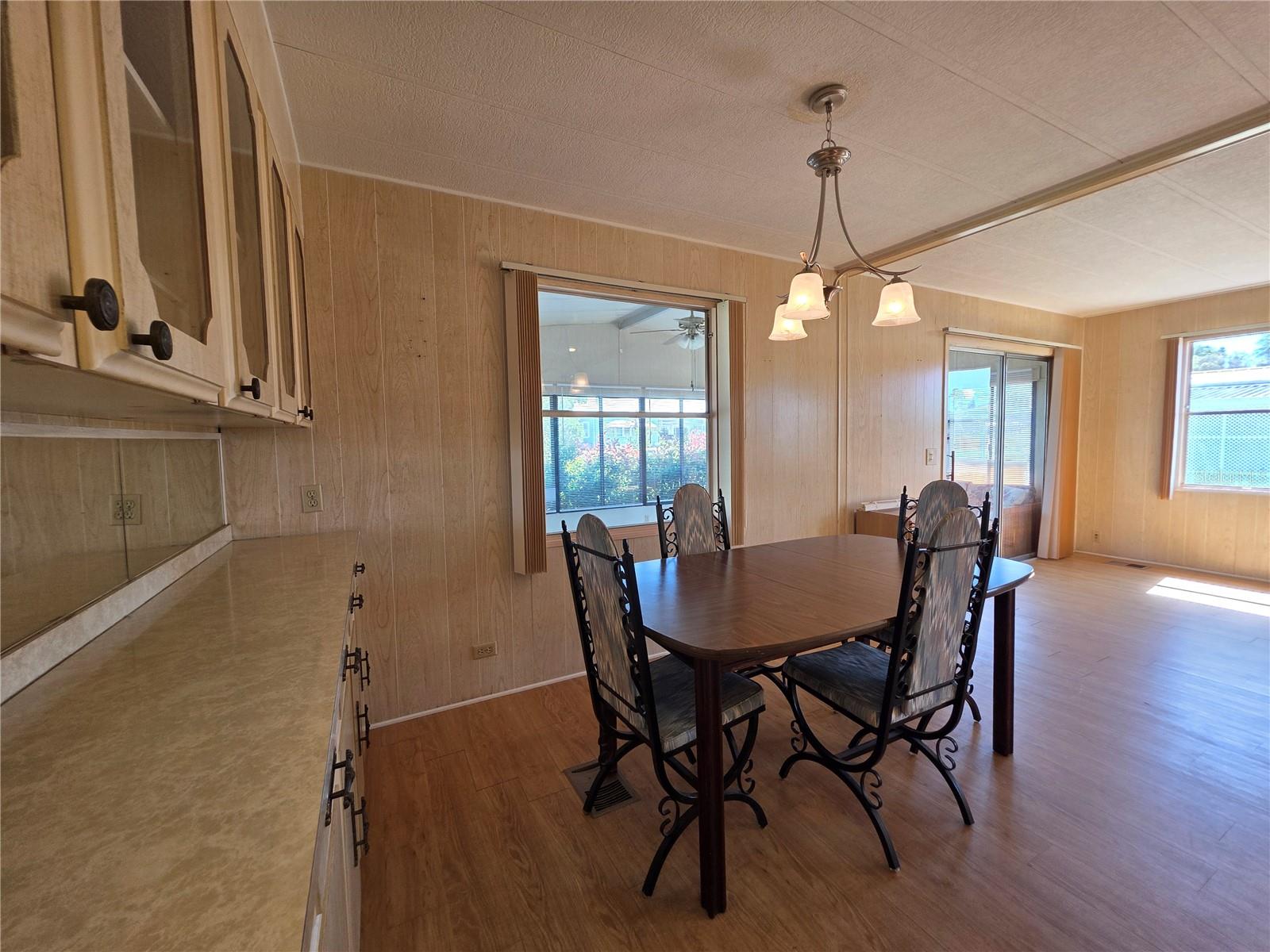 Image 23 of 41 For 1227 Nassau Circle