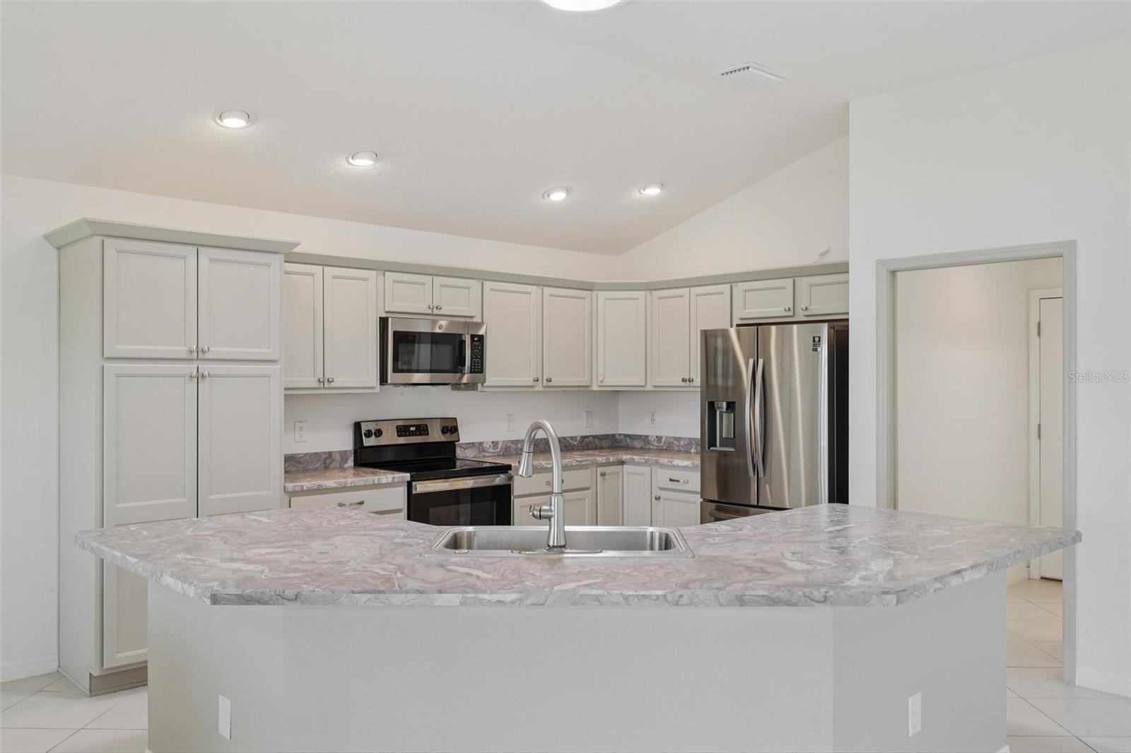 Image 16 of 43 For 3279 Dzuro Drive