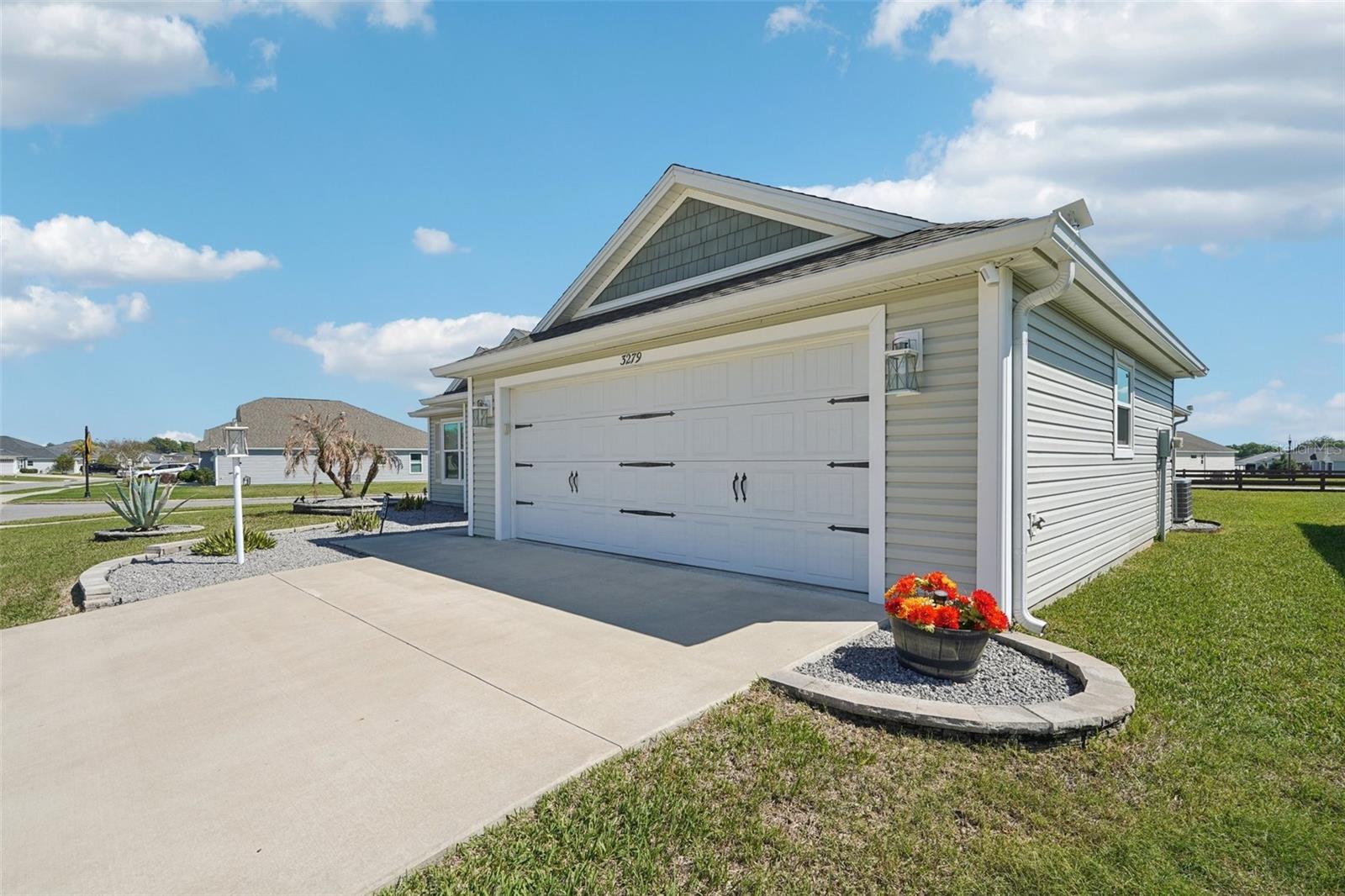 Image 3 of 43 For 3279 Dzuro Drive