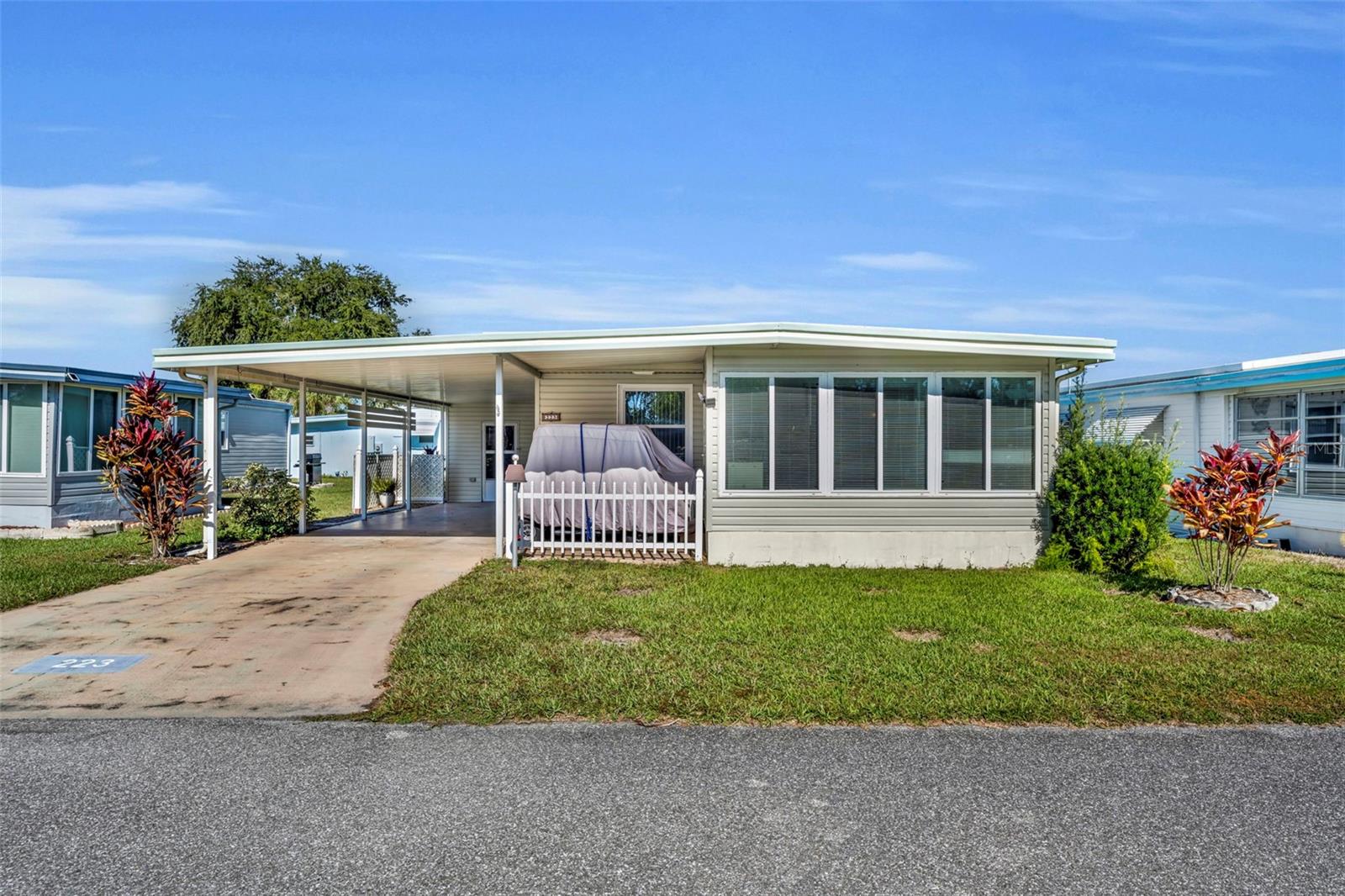 Details for 223 Paradise S, LEESBURG, FL 34788