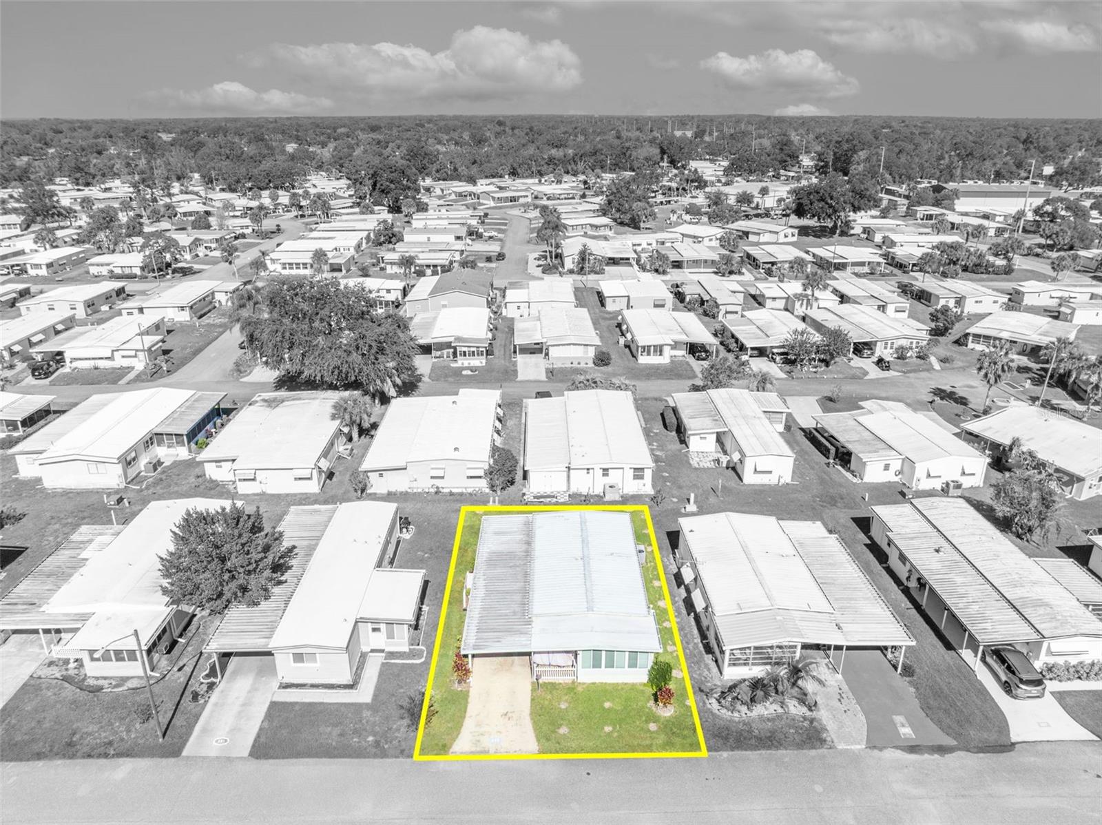 Image 25 of 43 For 223 Paradise S