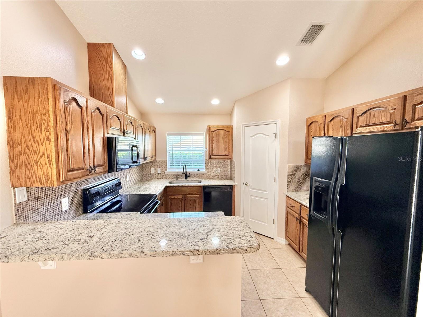 Image 4 of 59 For 1220 Myrtle Avenue