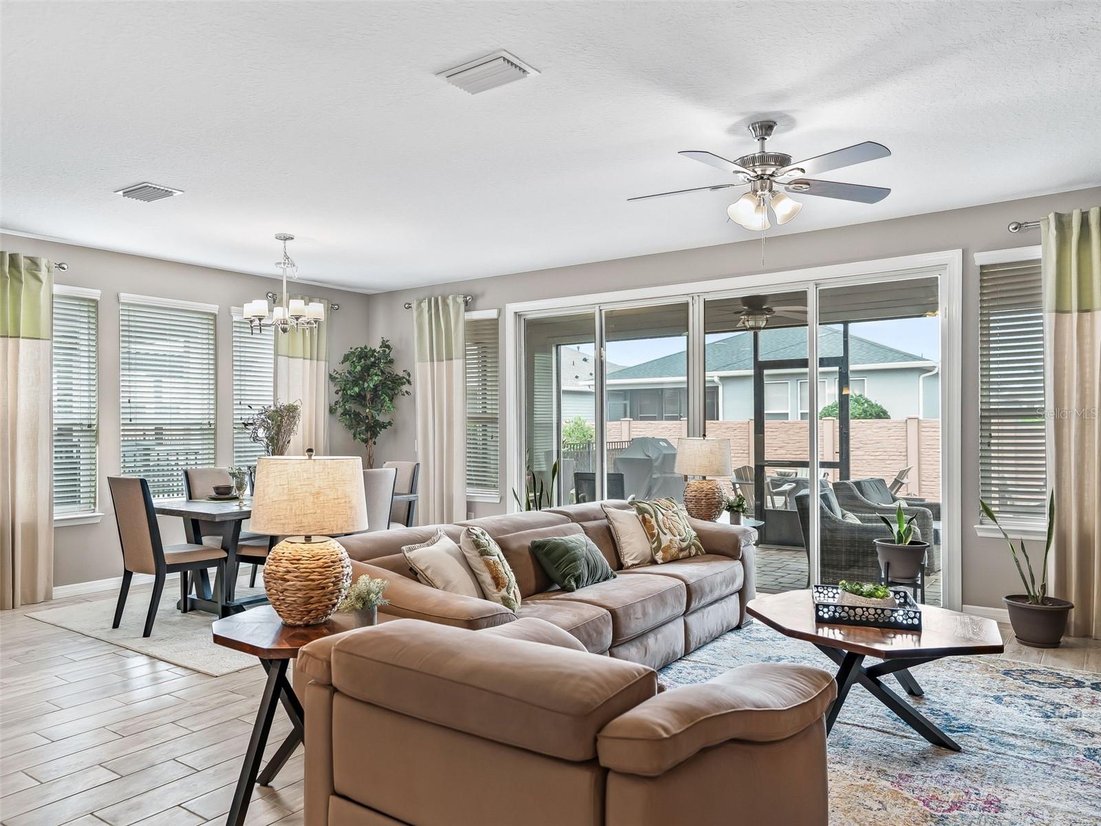 Image 24 of 54 For 5662 40th Loop