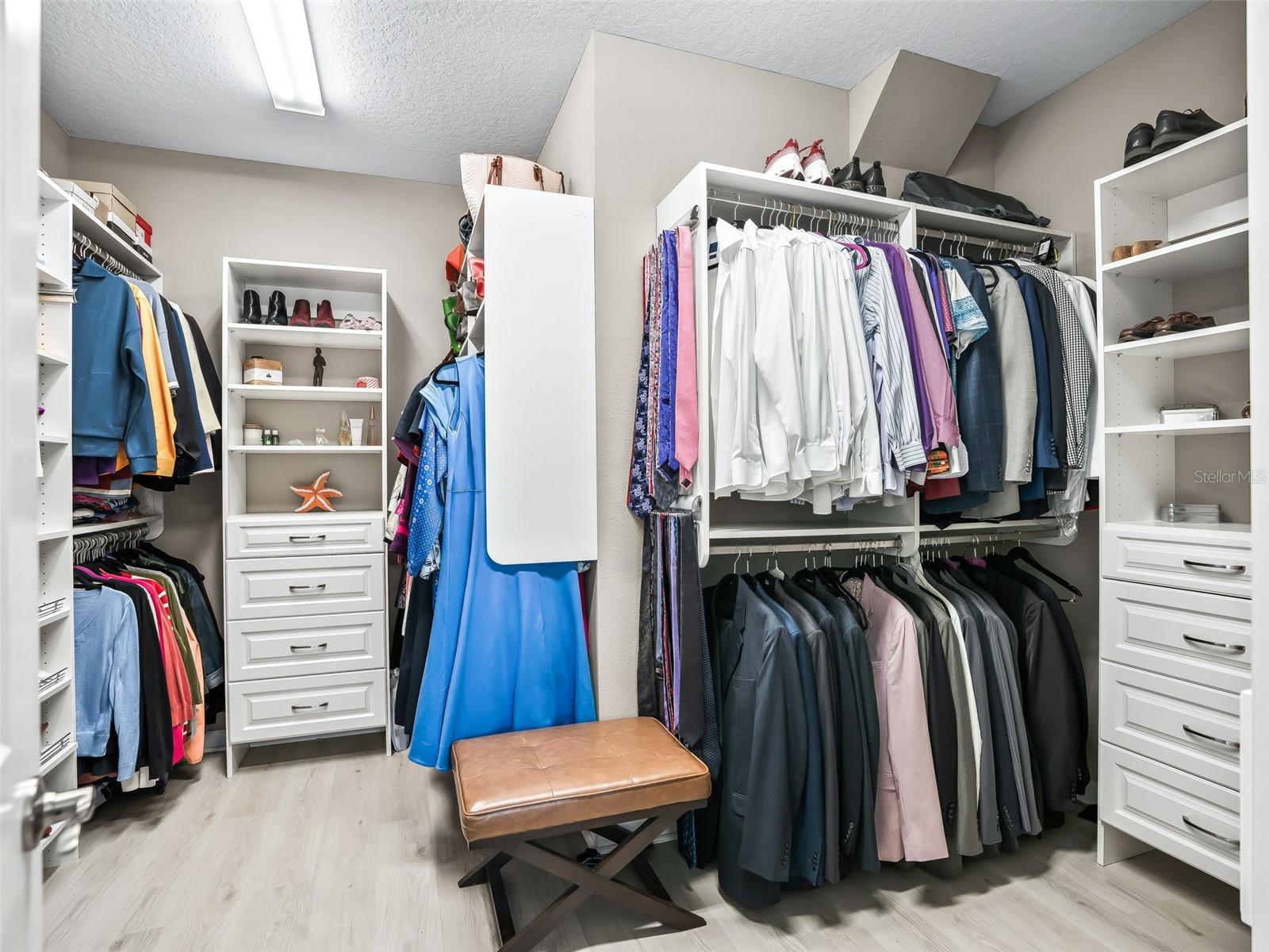 Image 31 of 54 For 5662 40th Loop