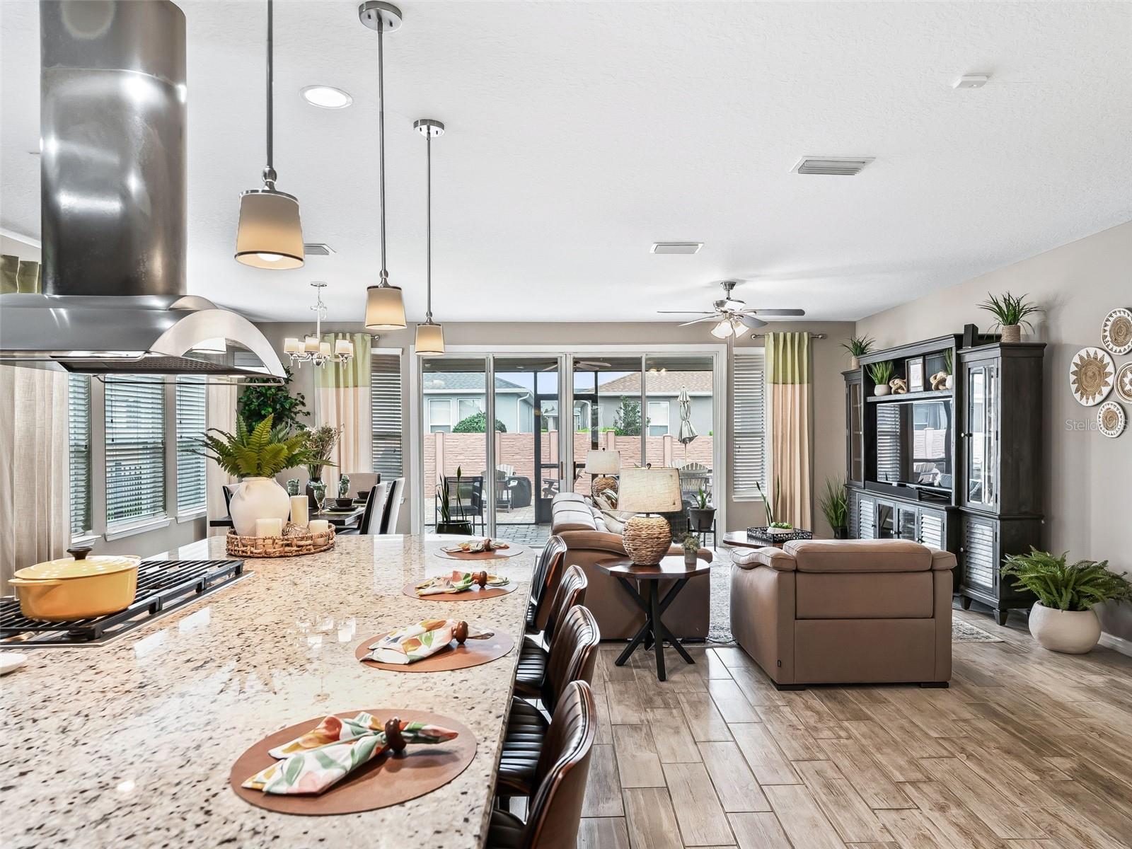 Image 8 of 54 For 5662 40th Loop