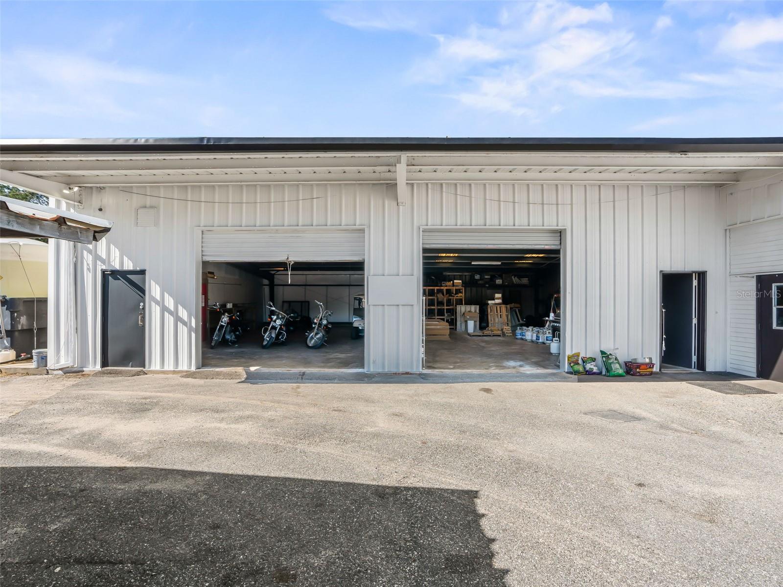 Image 25 of 45 For 9594 Maricamp Road