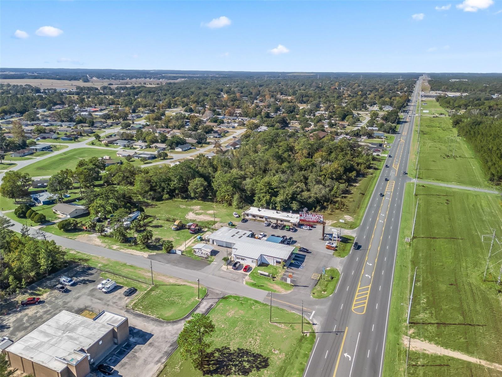 Image 6 of 45 For 9594 Maricamp Road