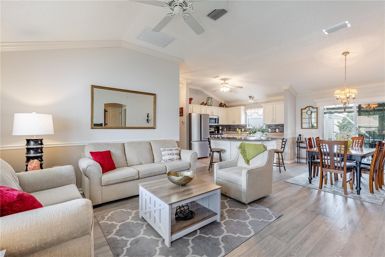 Image 14 of 44 For 2104 Callaway Drive