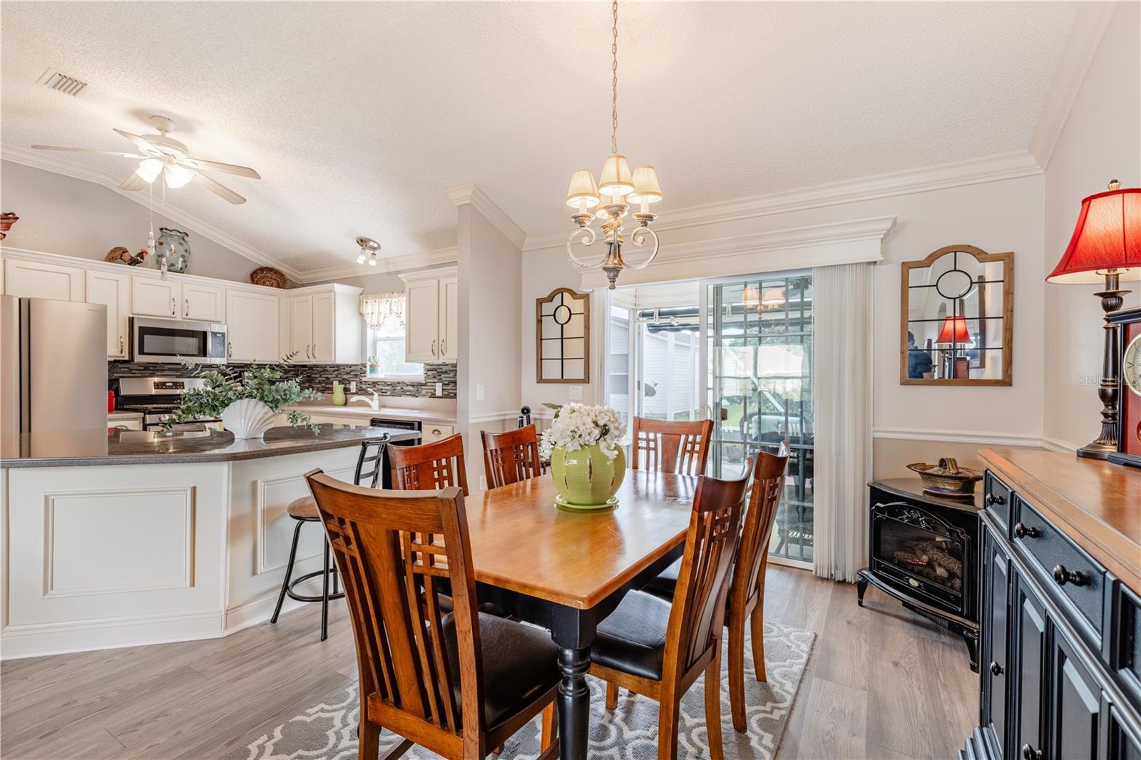 Image 17 of 44 For 2104 Callaway Drive