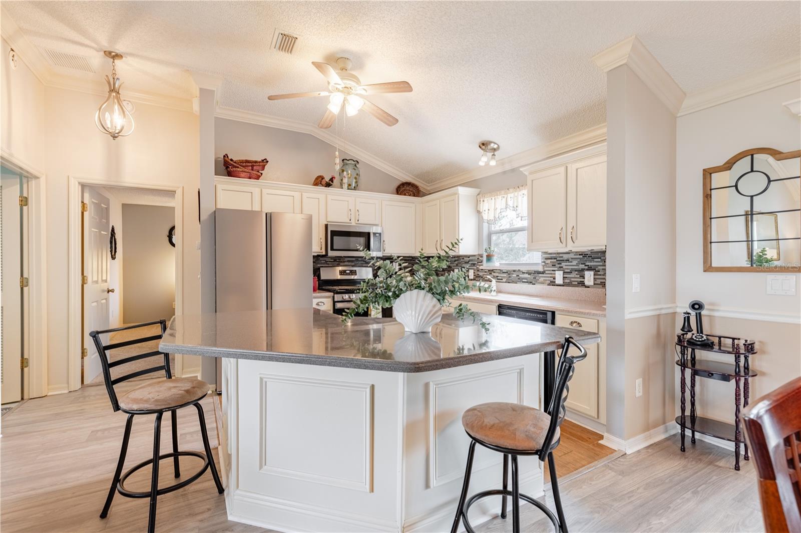 Image 22 of 44 For 2104 Callaway Drive