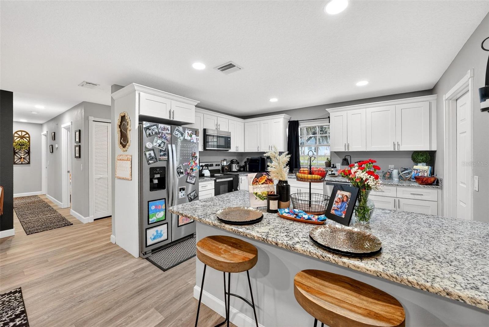 Image 24 of 71 For 106 Portland Street