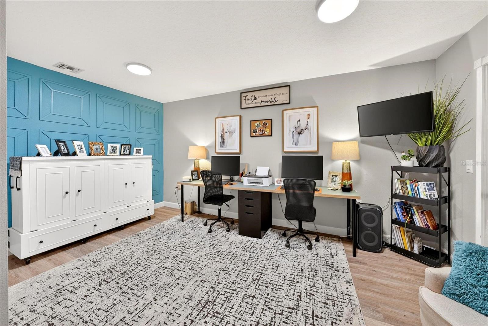 Image 37 of 71 For 106 Portland Street