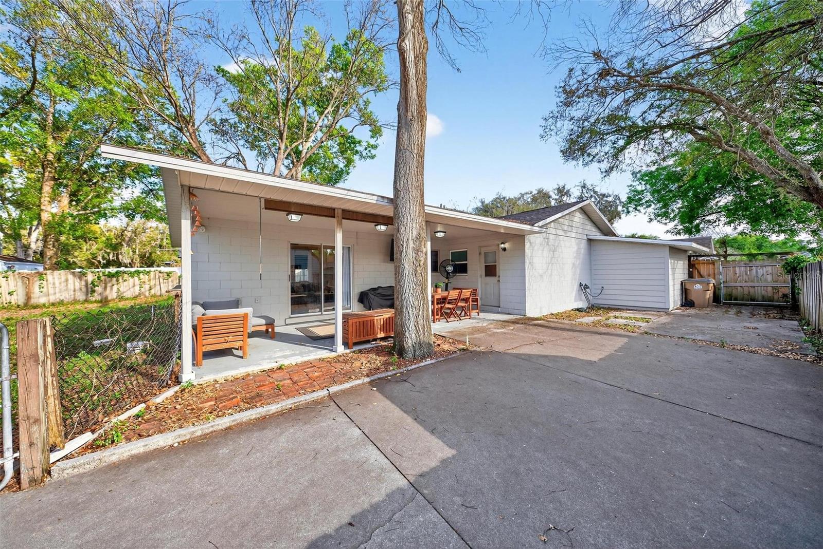 Image 68 of 71 For 106 Portland Street