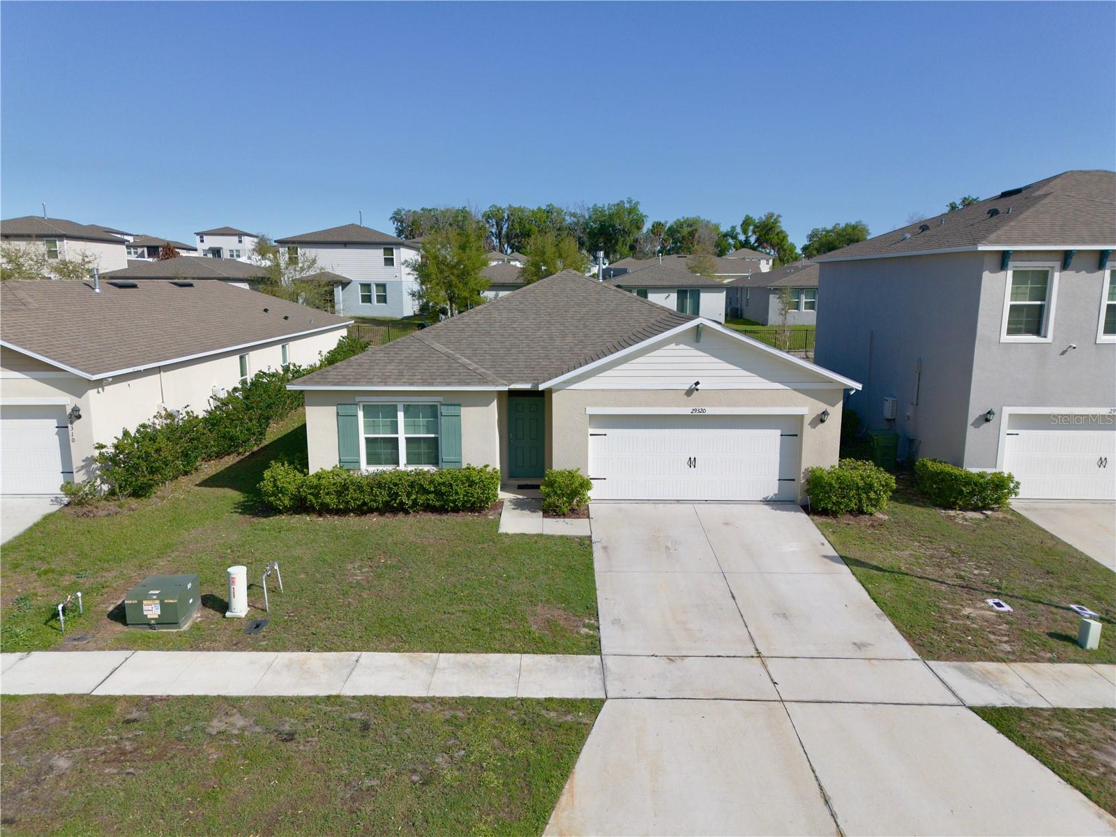 Image 11 of 41 For 29320 Armoyan Boulevard