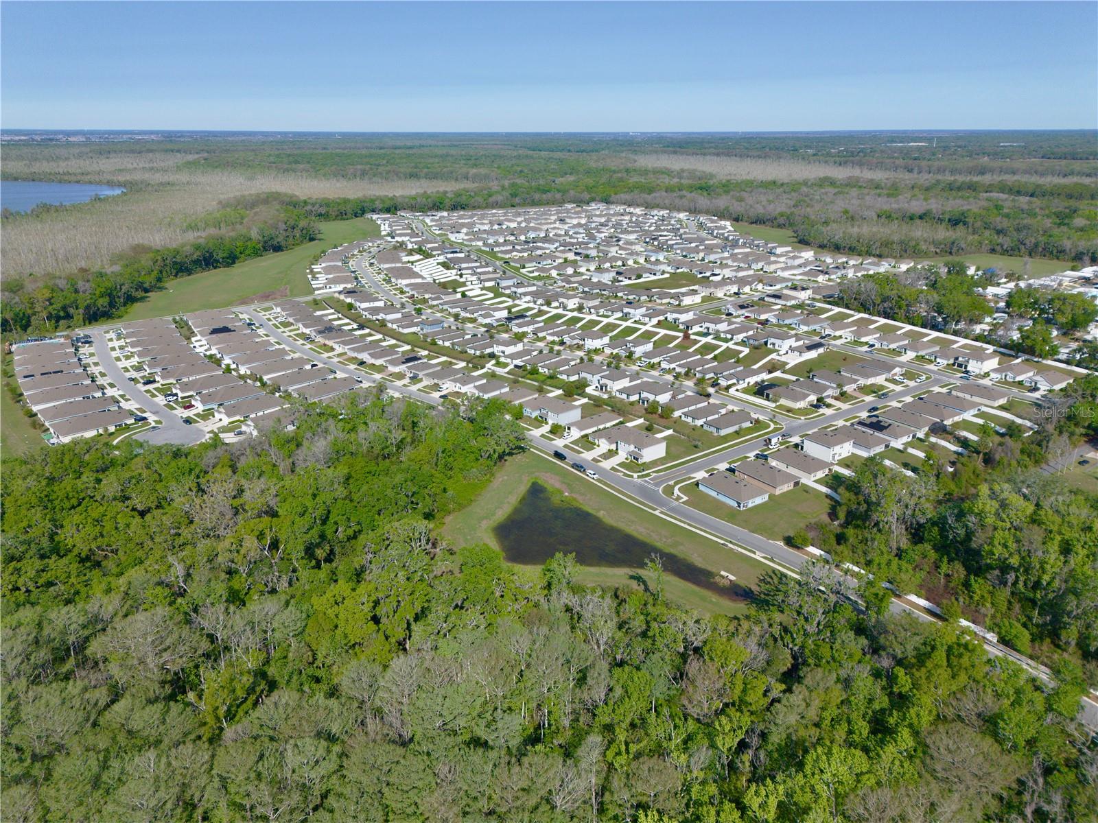 Image 6 of 41 For 29320 Armoyan Boulevard