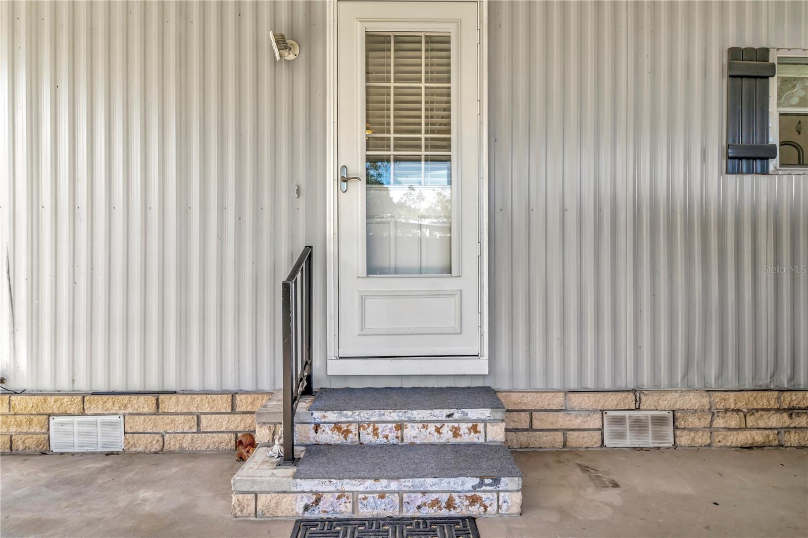 Image 24 of 33 For 2236 Evergreen Circle 1704