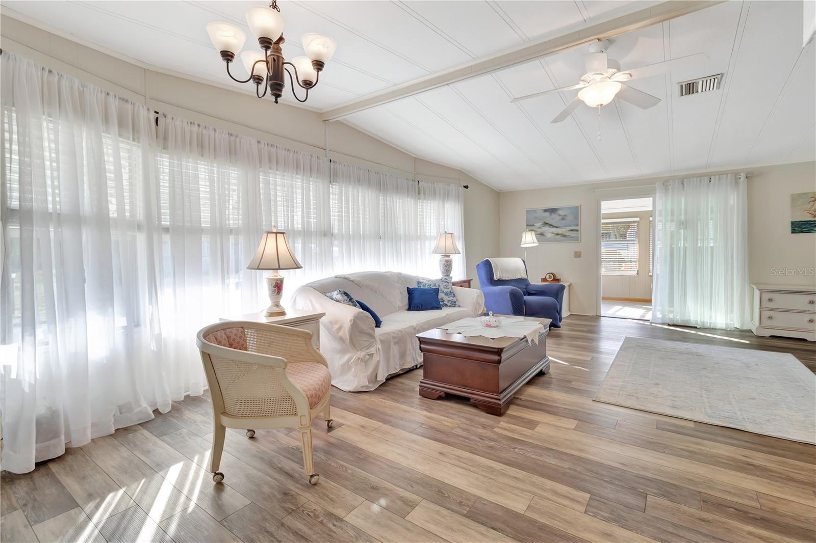 Image 7 of 33 For 2236 Evergreen Circle 1704