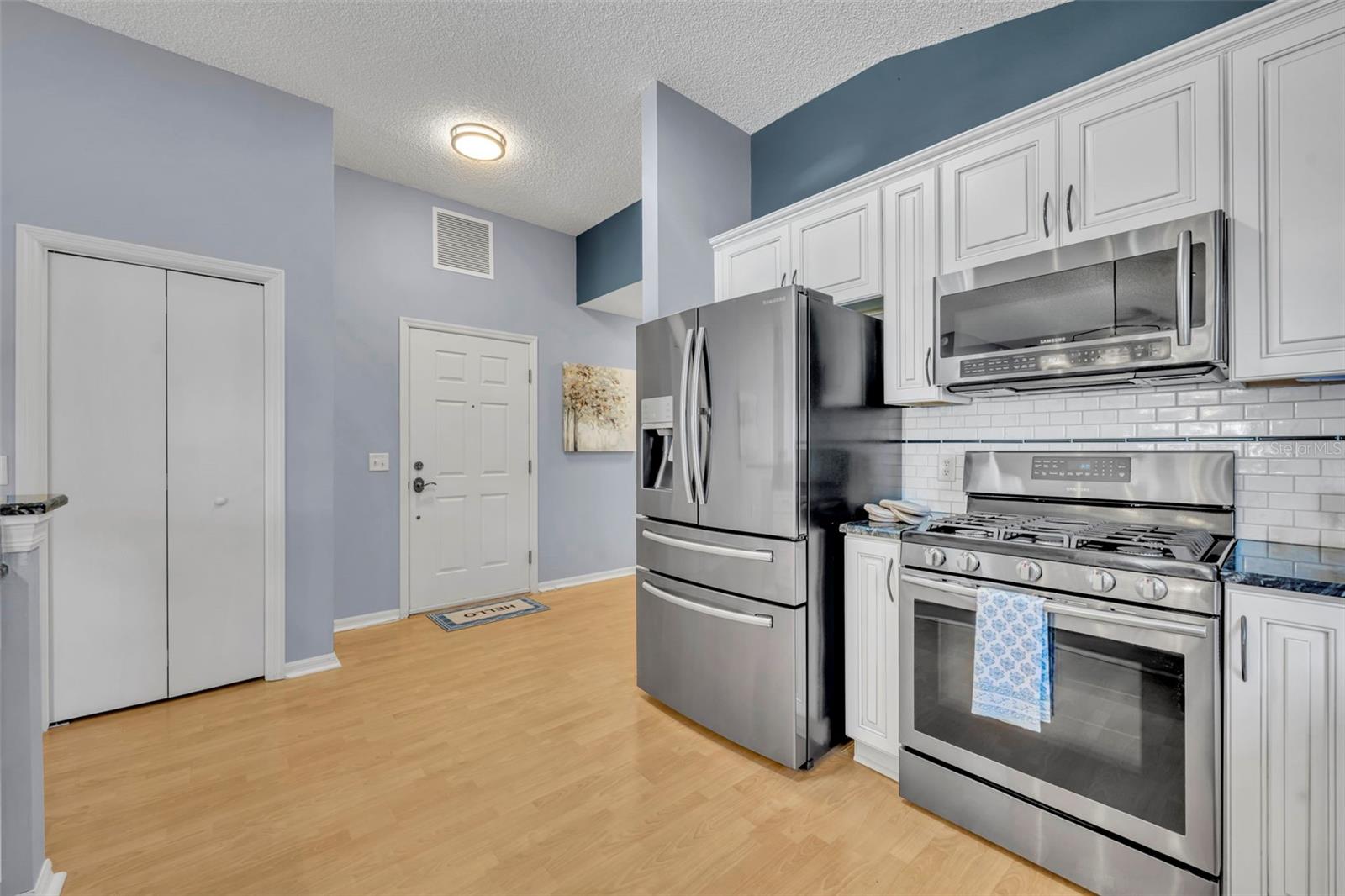 Image 13 of 49 For 16867 80th Ashgrove Terrace