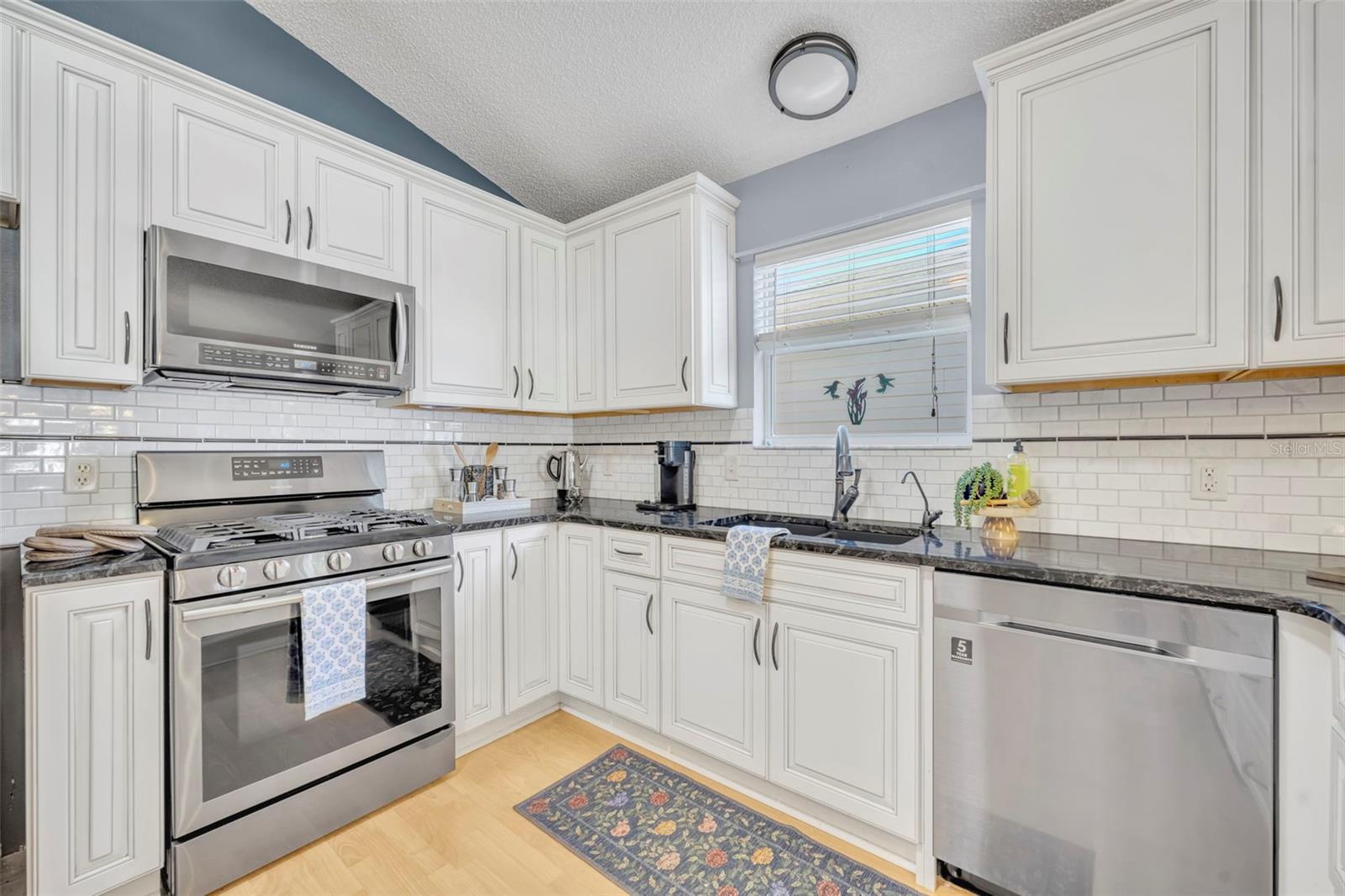 Image 14 of 49 For 16867 80th Ashgrove Terrace