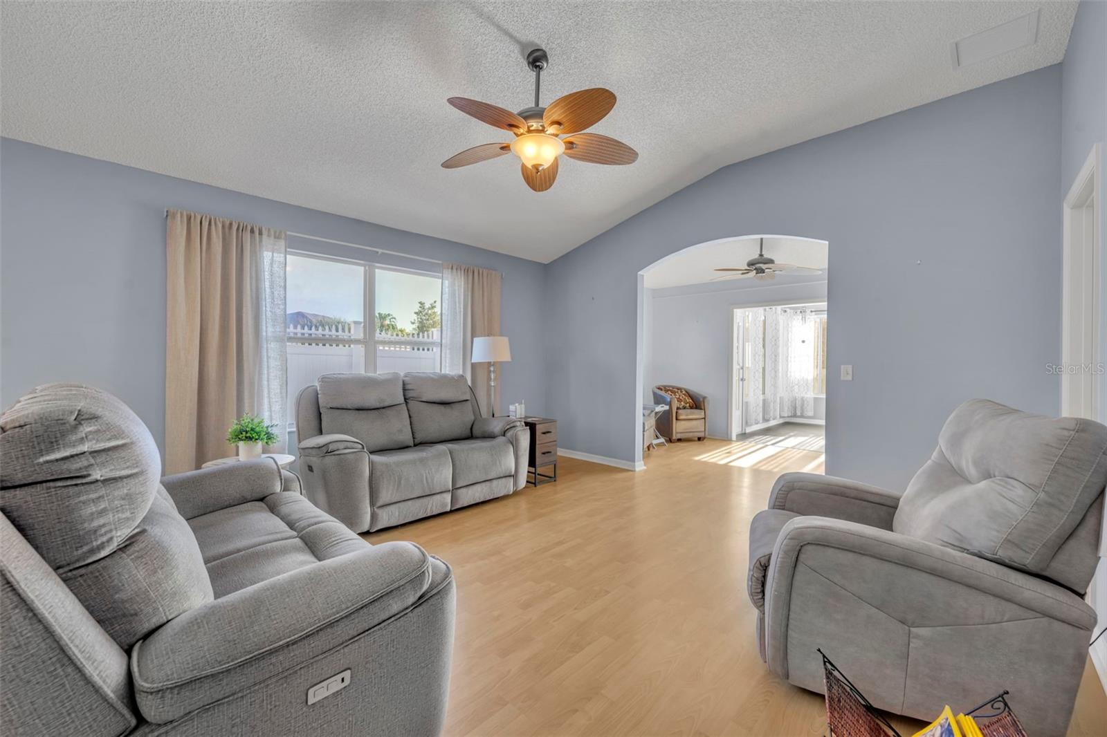 Image 19 of 49 For 16867 80th Ashgrove Terrace