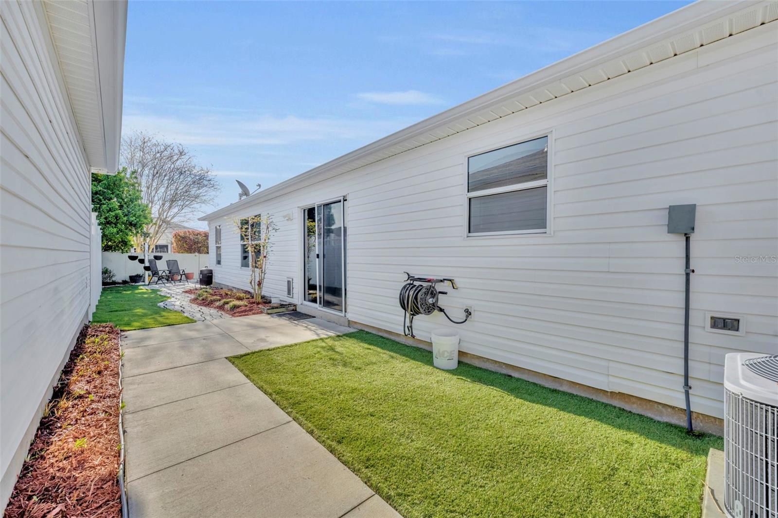 Image 38 of 49 For 16867 80th Ashgrove Terrace