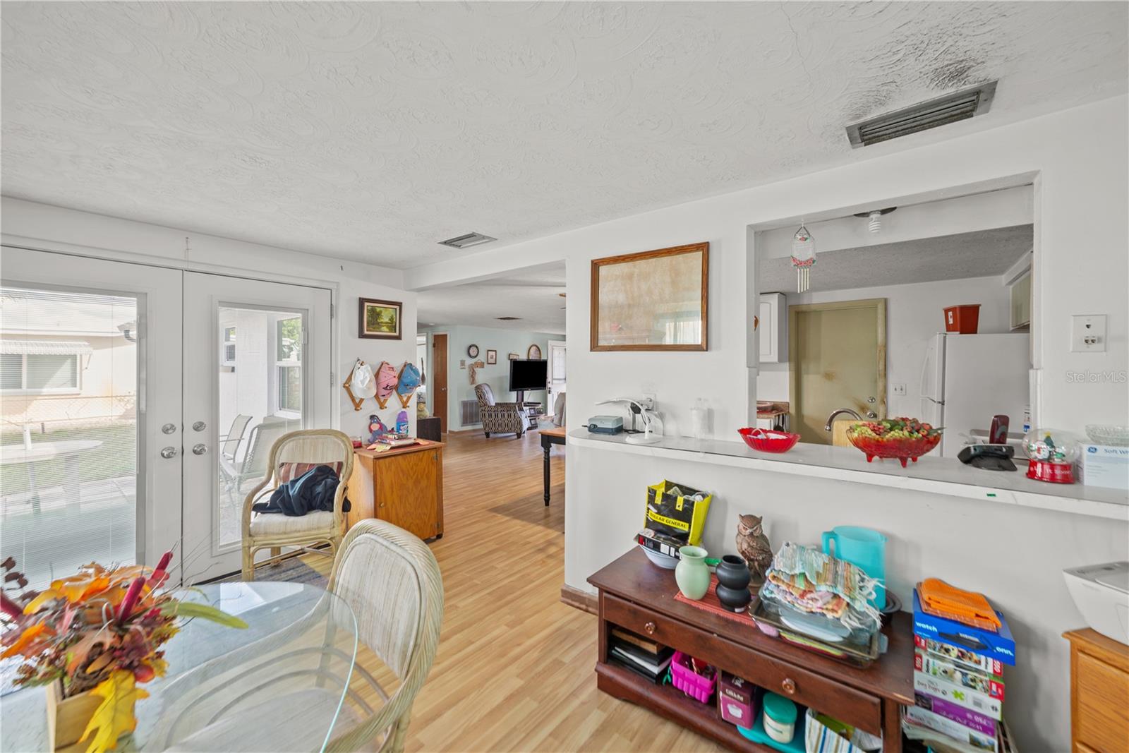 Image 22 of 37 For 3417 Chauncy Road