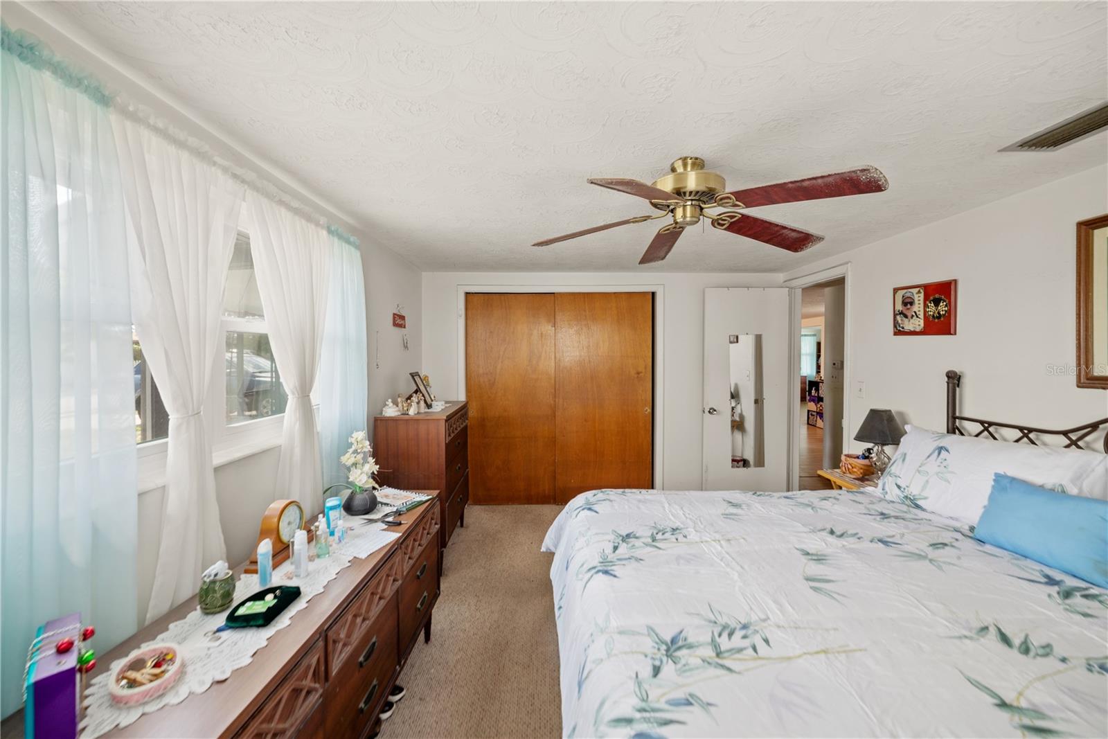 Image 30 of 37 For 3417 Chauncy Road