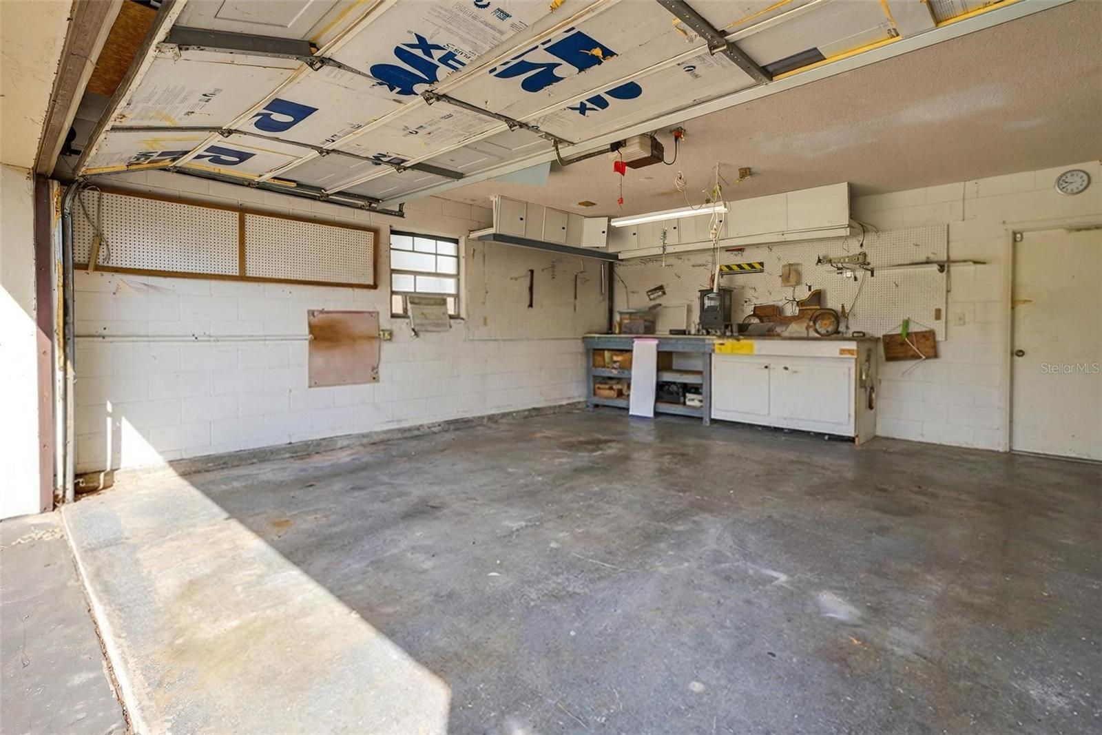 Image 29 of 34 For 467 Constitution Drive