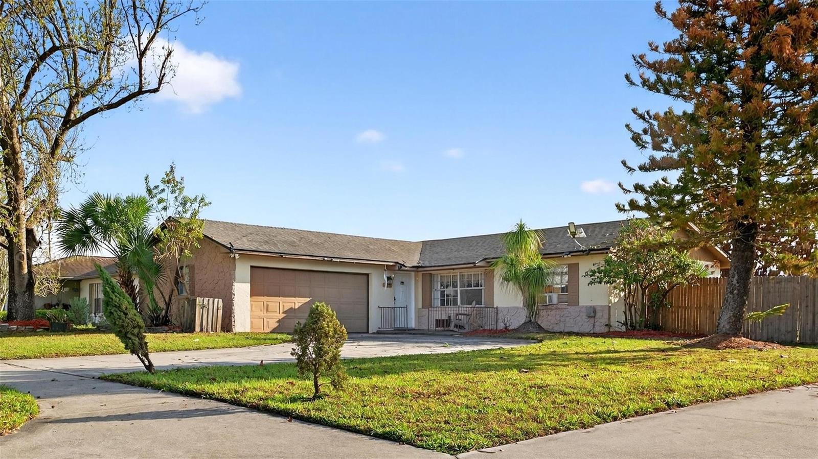 Image 33 of 34 For 467 Constitution Drive