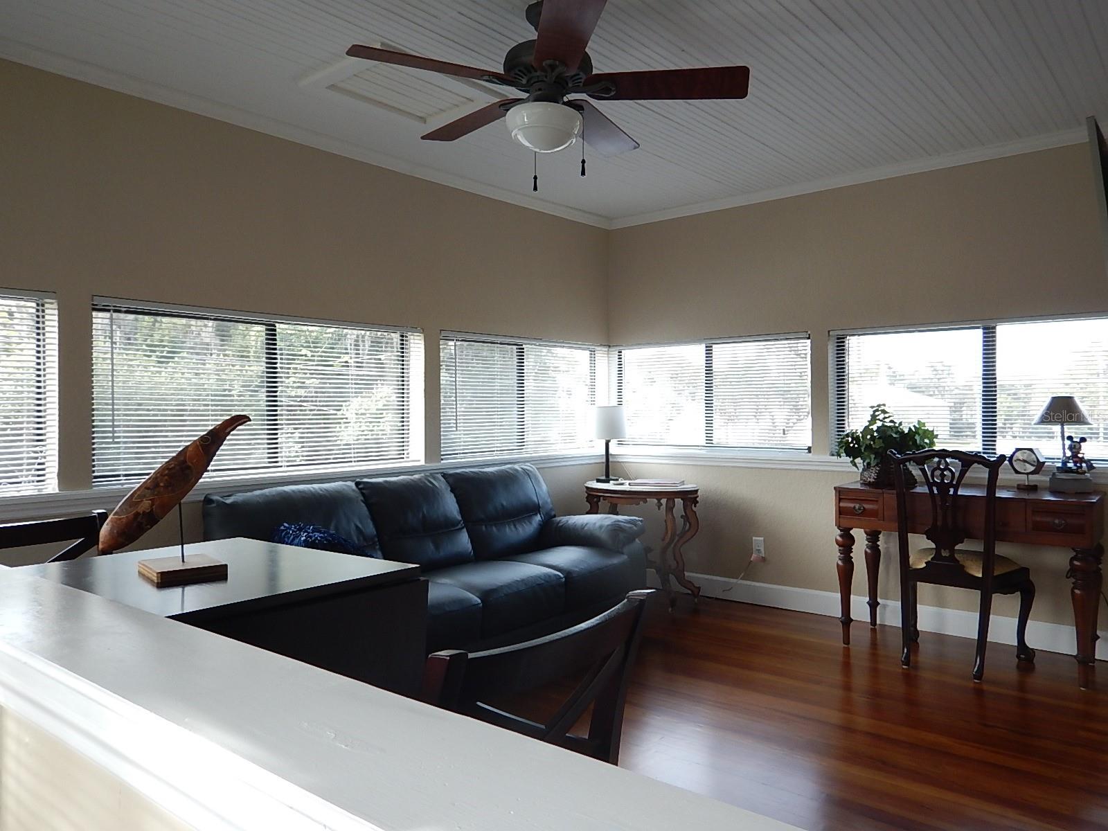 Image 2 of 15 For 16909 Franklin Avenue A