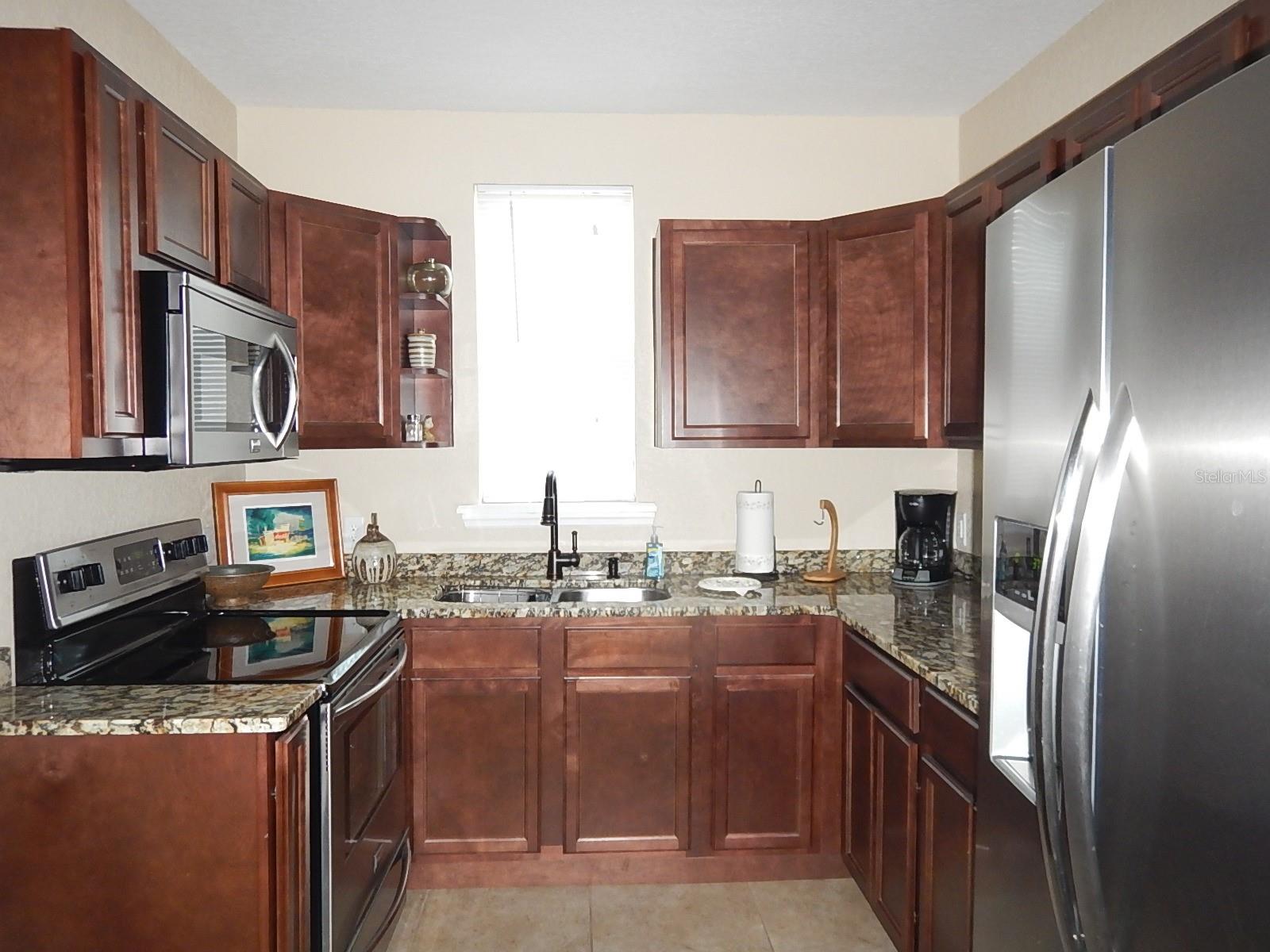 Image 7 of 15 For 16909 Franklin Avenue A