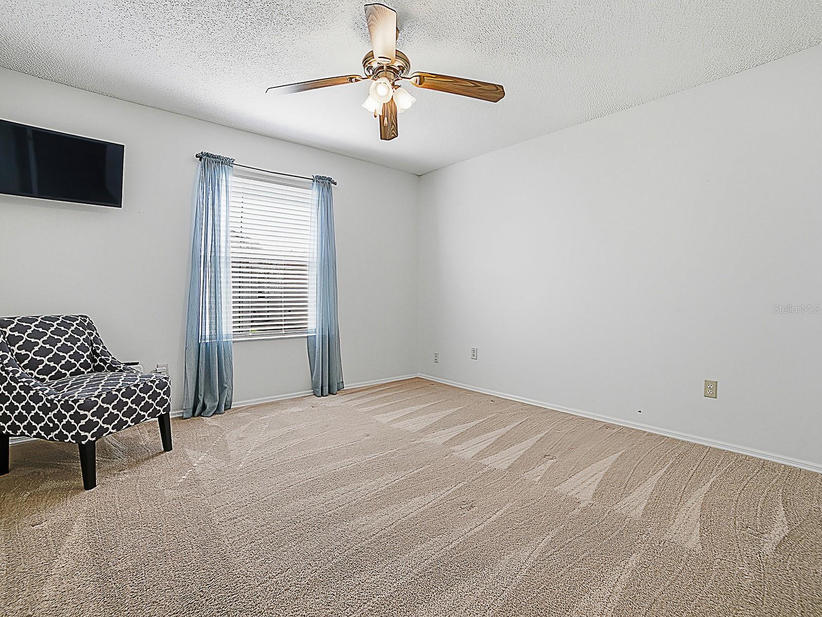 Image 27 of 41 For 17385 78th Draughton Court