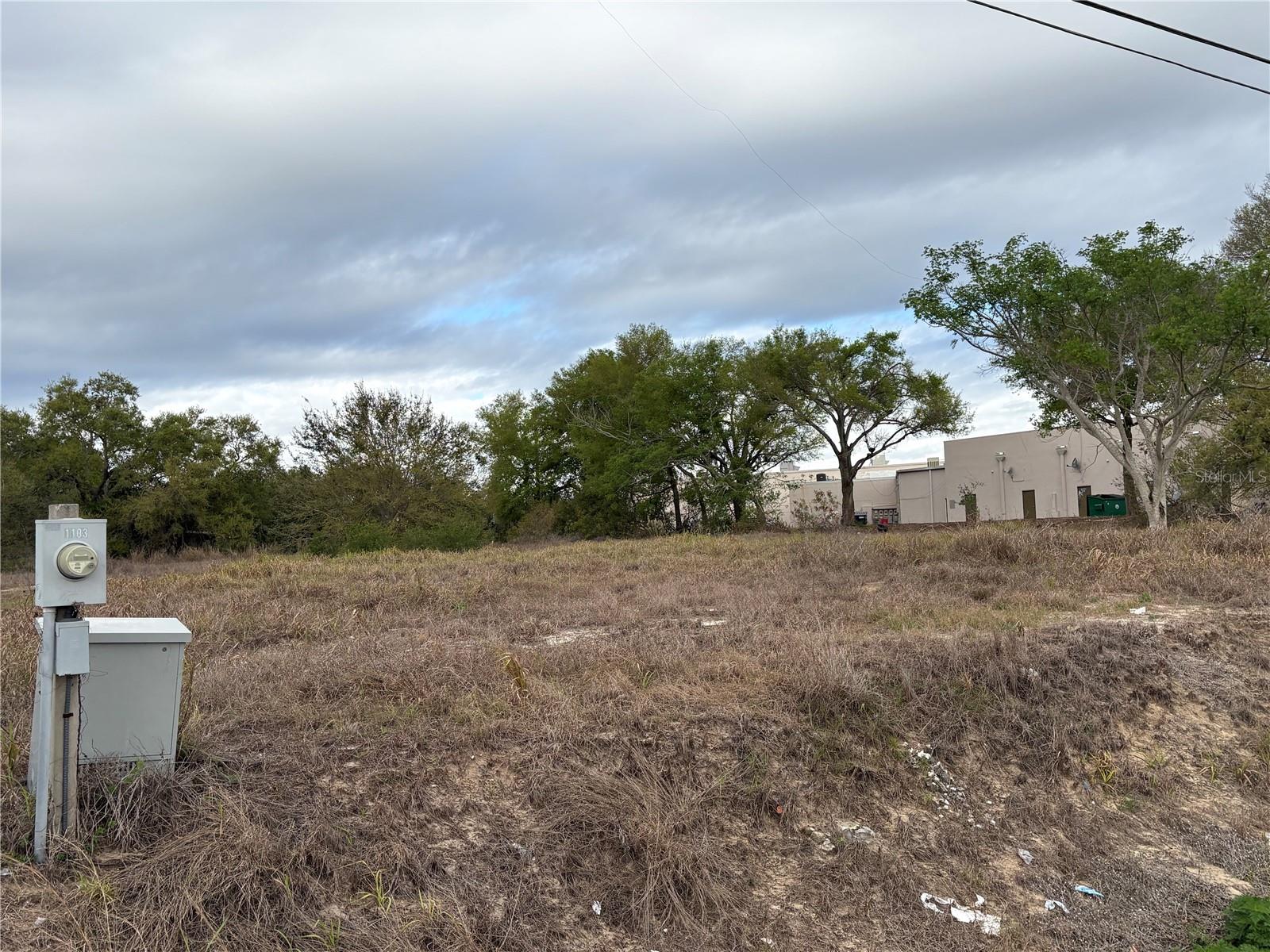 Image 12 of 17 For 1100 Us-27  