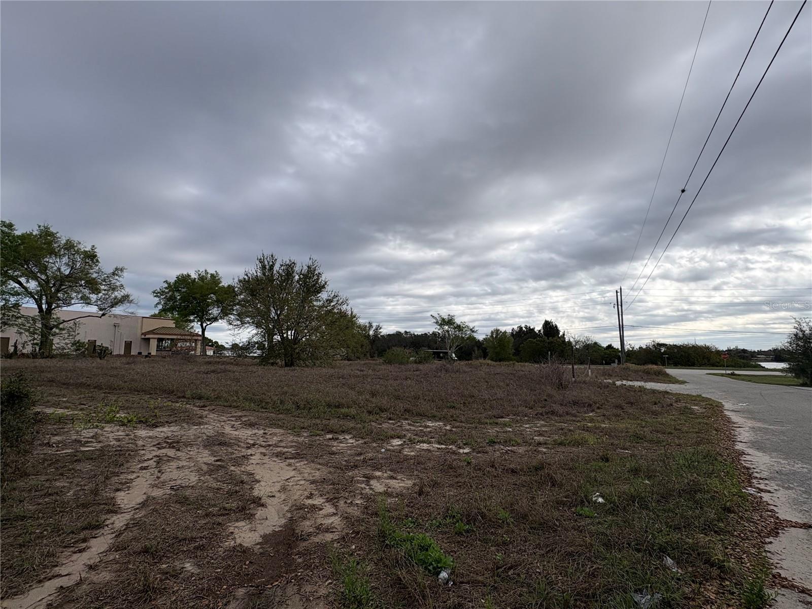 Image 14 of 17 For 1100 Us-27  